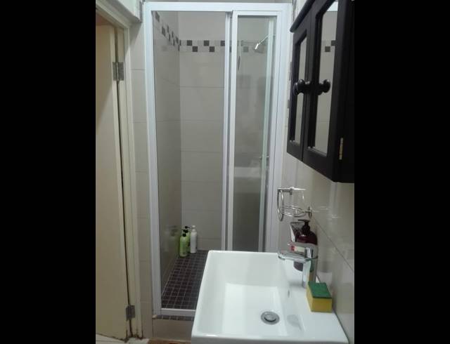 1 BEDROOM APARTMENT FOR SALE IN UMHLANGA RIDGE